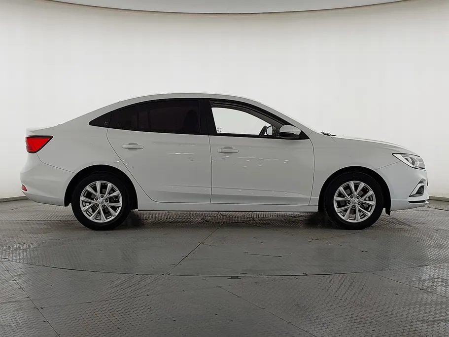 2025 MG 5 STD 