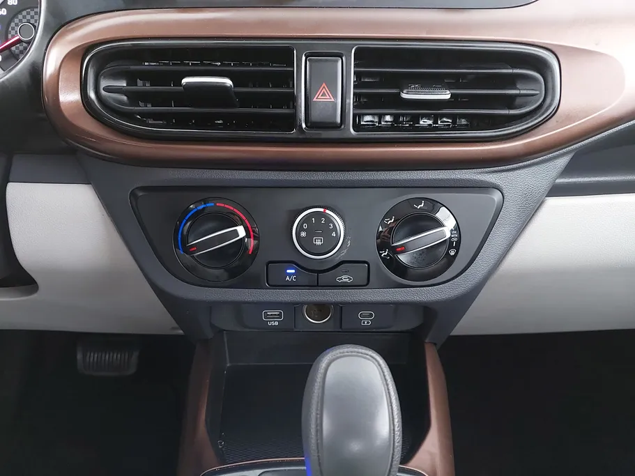 هيونداي Grand i10 فلييت 2024 