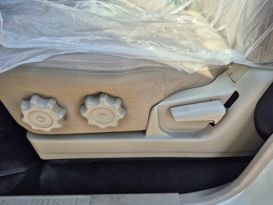 2022 Mitsubishi Pajero GLS 5Doors 