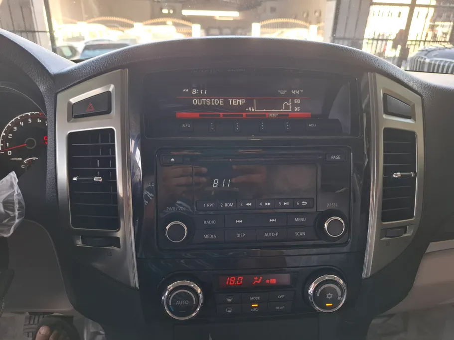 2021 Mitsubishi Pajero GLS 5Doors 