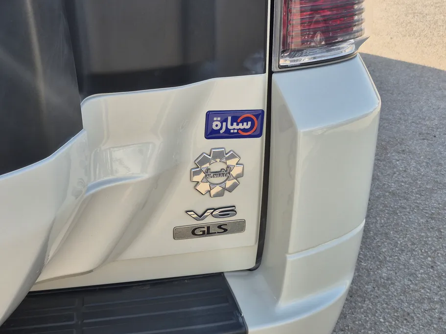 2022 Mitsubishi Pajero GLS 5Doors 