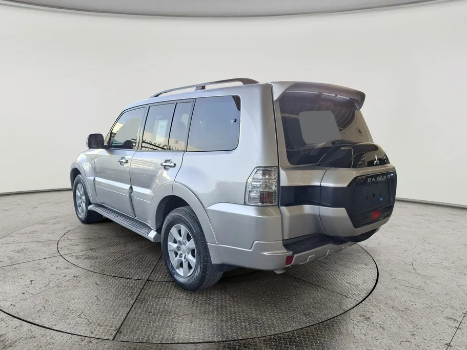 2021 Mitsubishi Pajero GLS 5Doors 