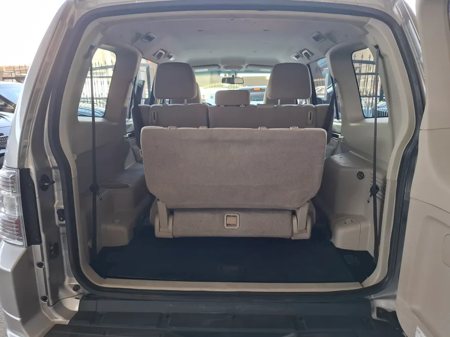 2021 Mitsubishi Pajero GLS 5Doors 