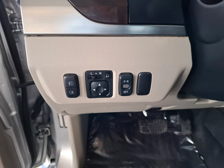 2021 Mitsubishi Pajero GLS 5Doors 