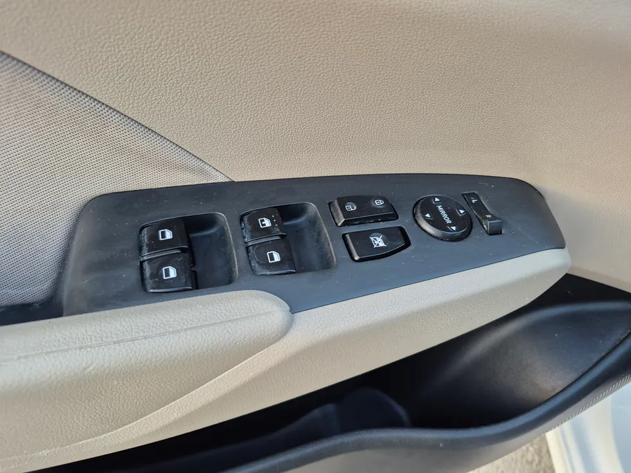 2023 Hyundai Accent Smart 