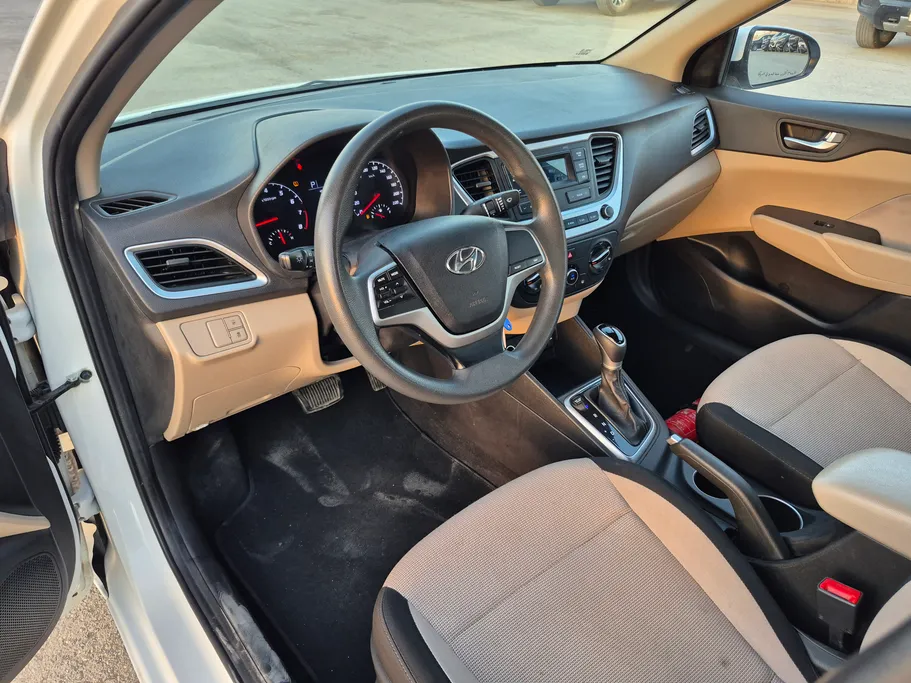 2023 Hyundai Accent Smart 