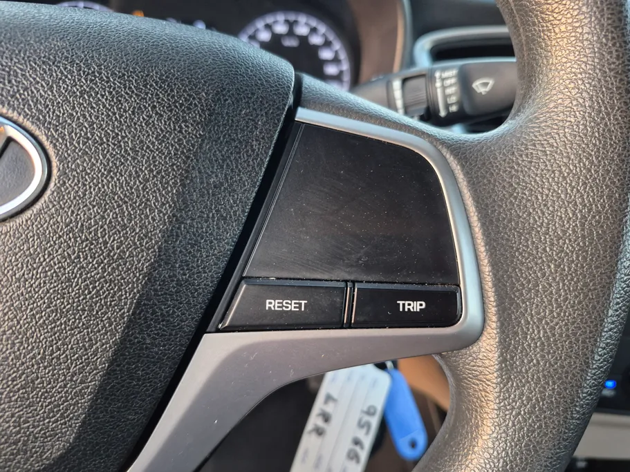 2023 Hyundai Accent Smart 