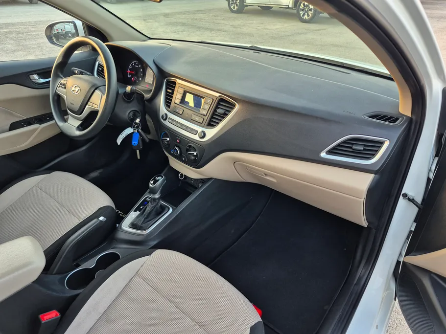 2023 Hyundai Accent Smart 