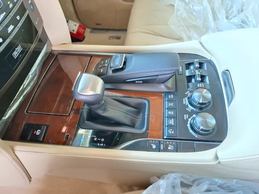 لكزس LX 570 Black Ed. 2019 