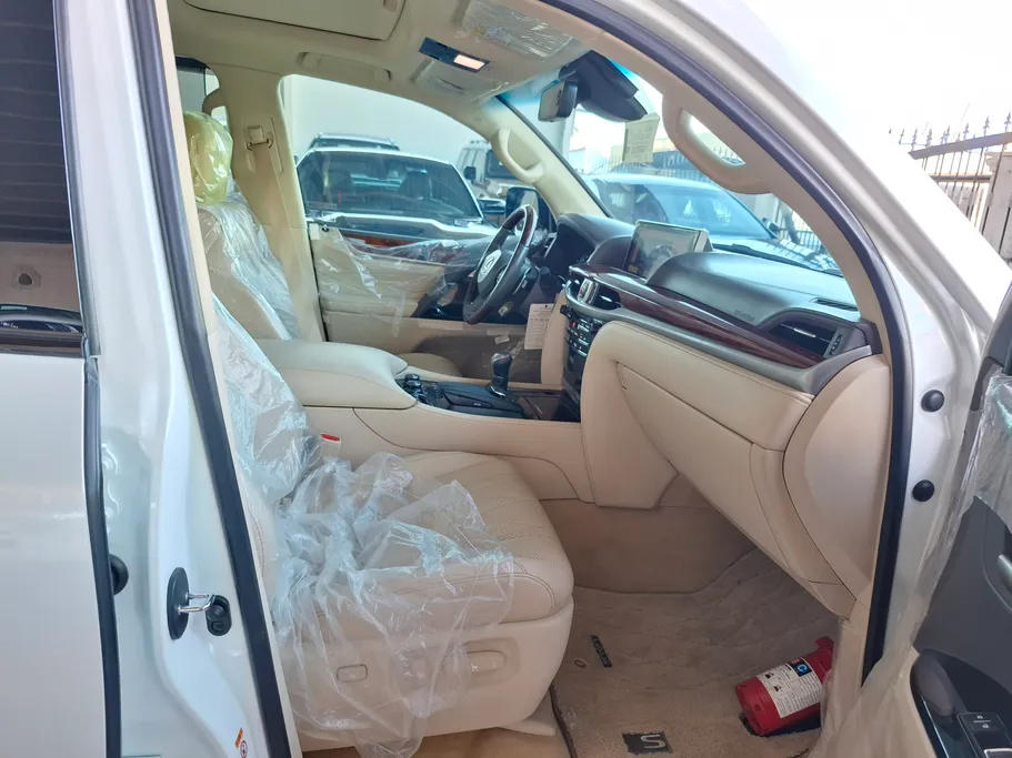 لكزس LX 570 Black Ed. 2019 