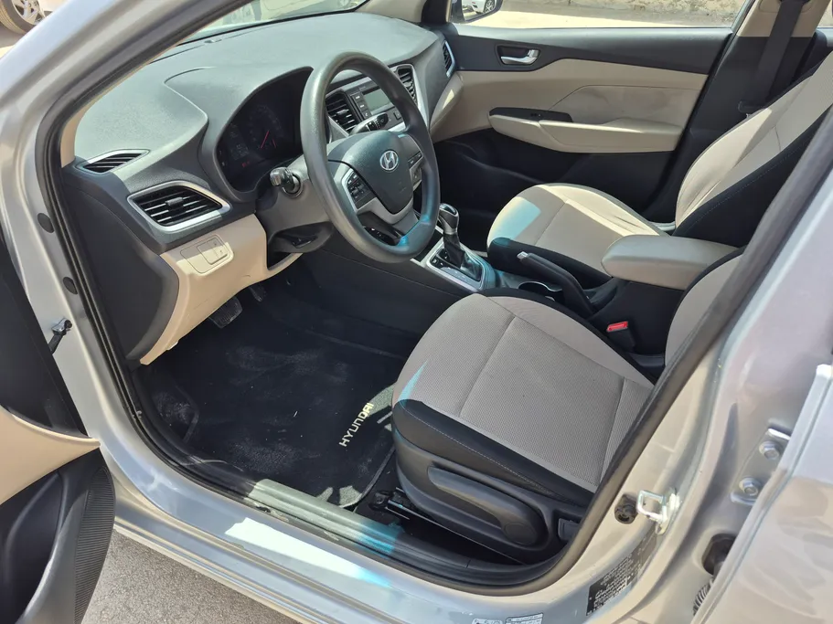 2023 Hyundai Accent Smart 