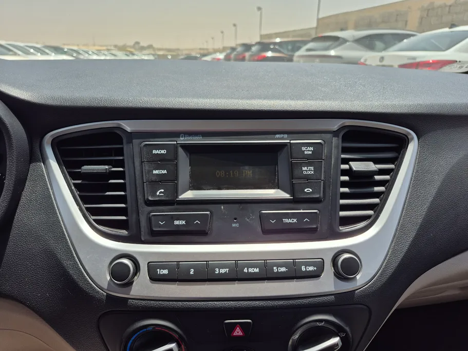 2023 Hyundai Accent Smart 