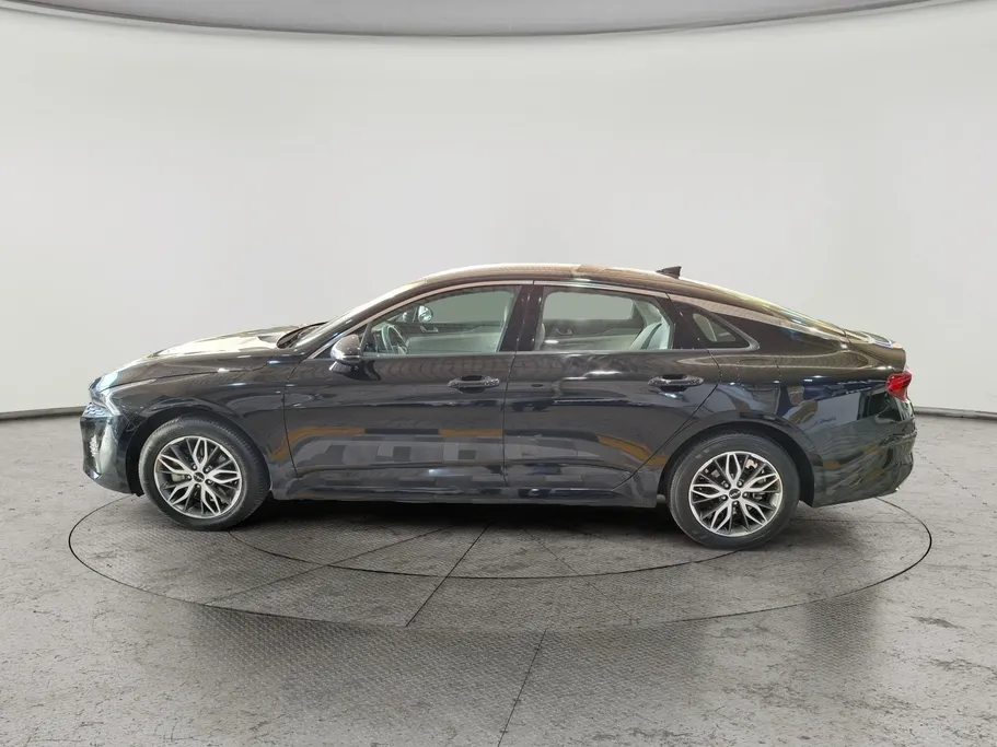2023 Kia K5 GLS 