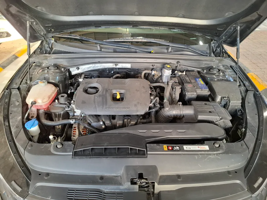 2023 Kia K5 GLS 