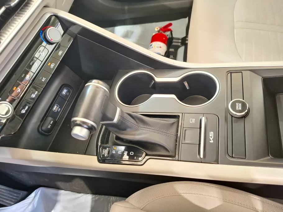 2023 Kia K5 GLS 