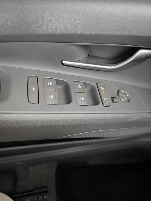 2024 Hyundai Elantra Fleet 