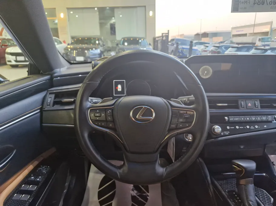 لكزس ES 250 AA Elegant 2025 