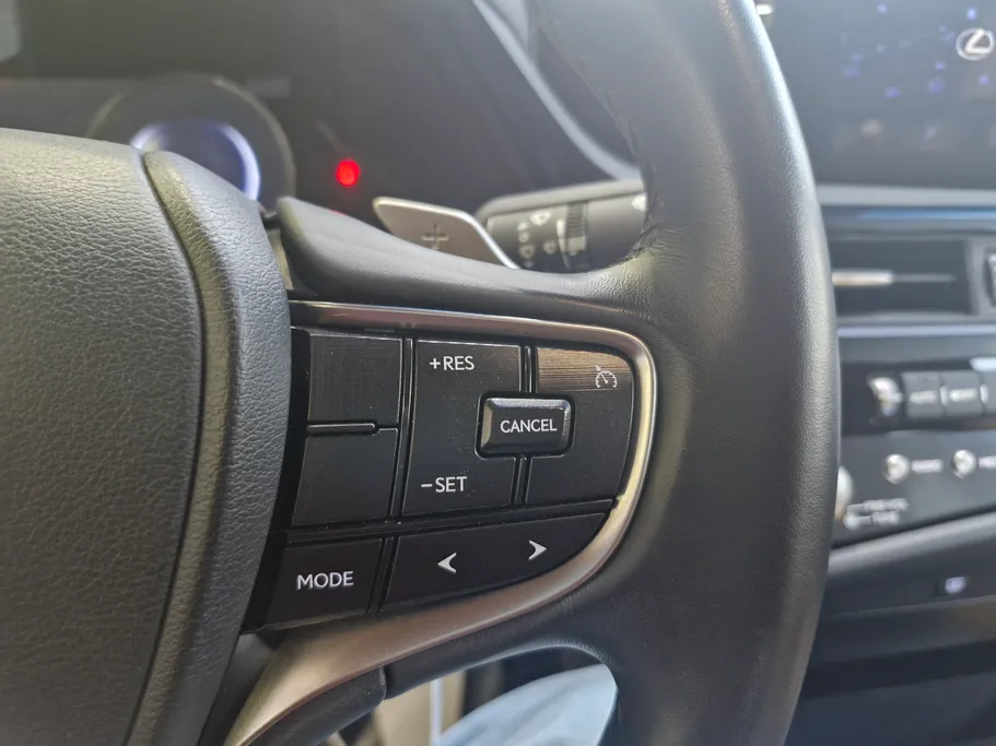 لكزس ES 250 AA Elegant 2025 