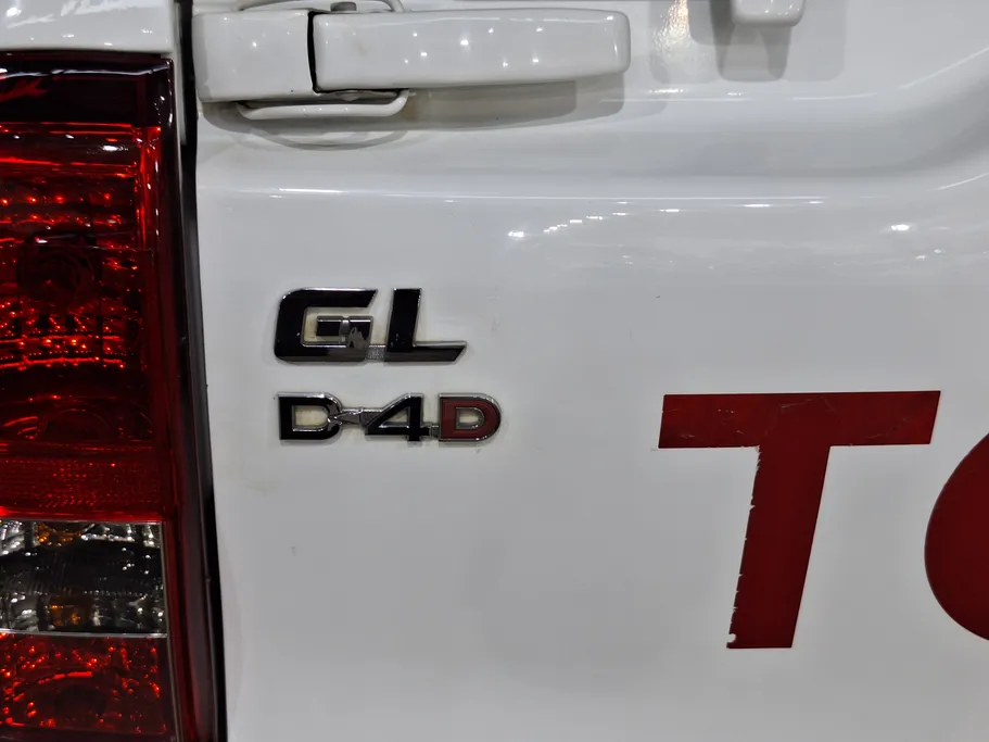 تويوتا هايلكس GL DSL 2022 