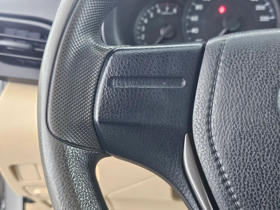 2022 Toyota Yaris  Y 