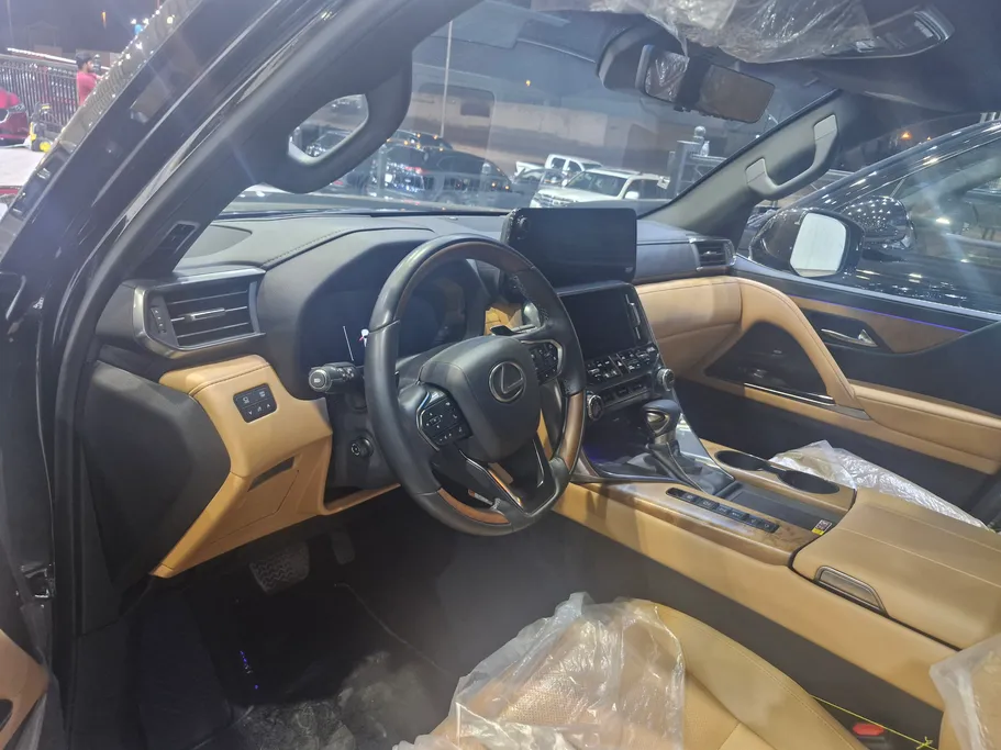 2025 Lexus LX 600 BB Elite 