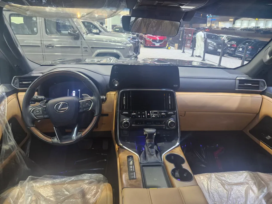 2025 Lexus LX 600 BB Elite 