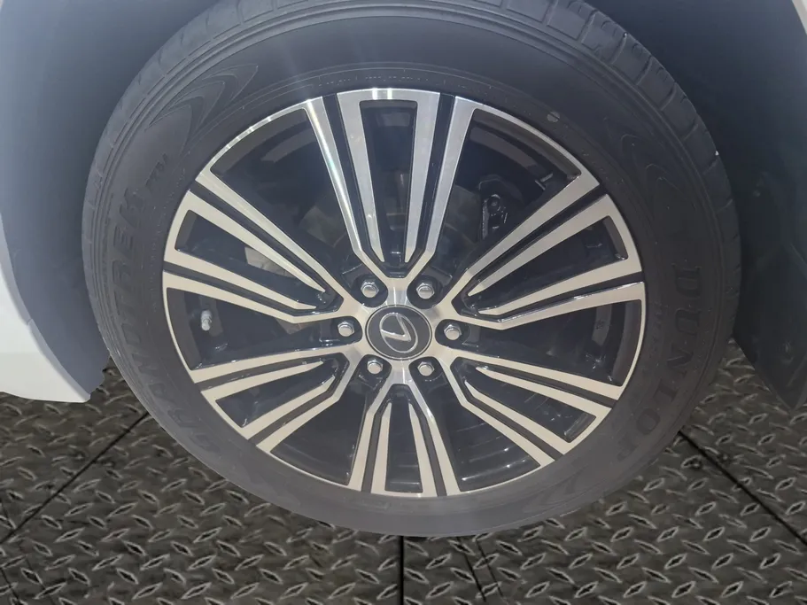 2023 Lexus LX 600 BB Elite 