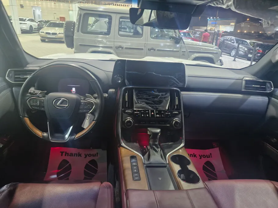 2023 Lexus LX 600 BB Elite 