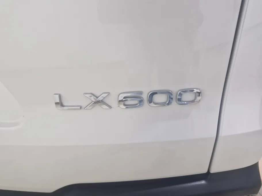 2023 Lexus LX 600 BB Elite 