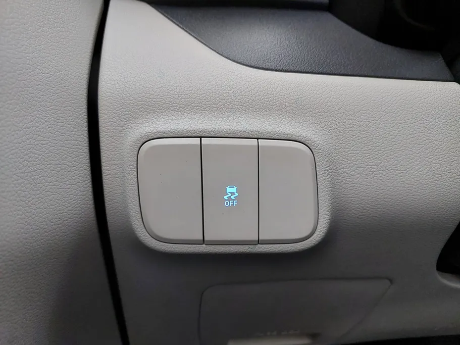 هيونداي Grand i10 فلييت 2024 