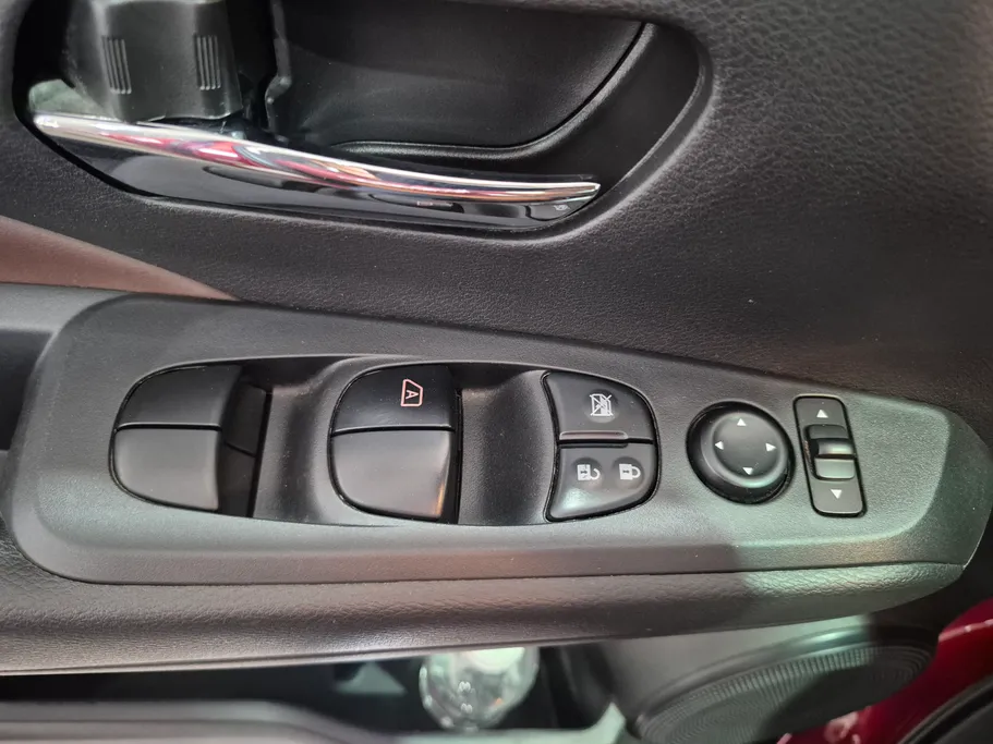 2024 Nissan Kicks SV+ 