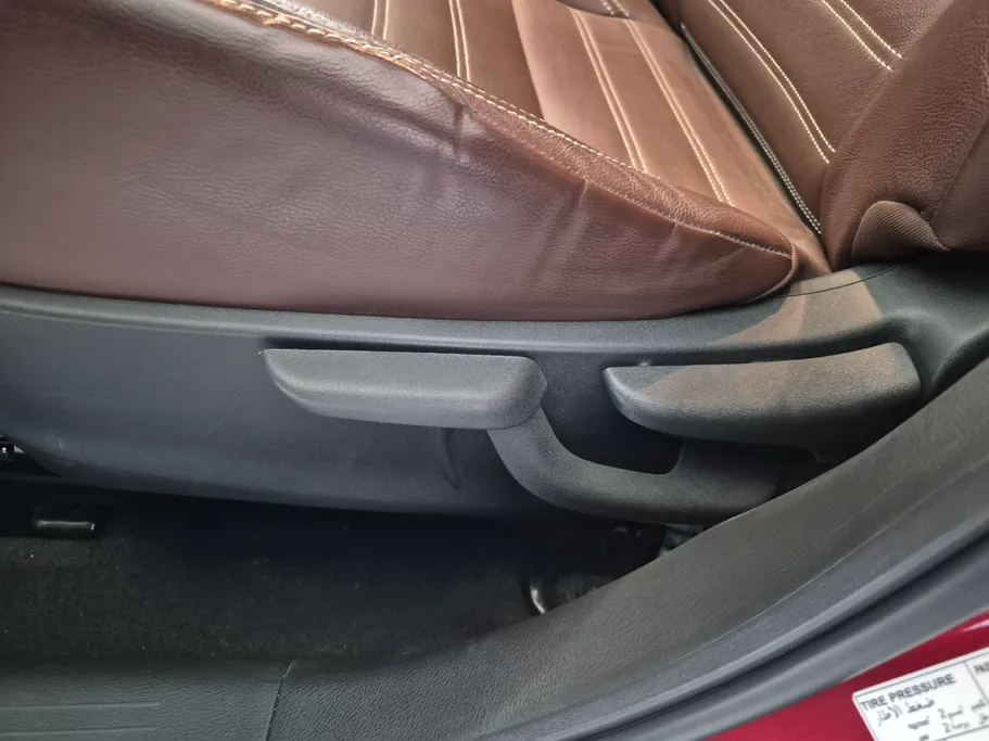 2024 Nissan Kicks SV+ 