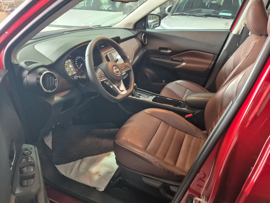2024 Nissan Kicks SV+ 