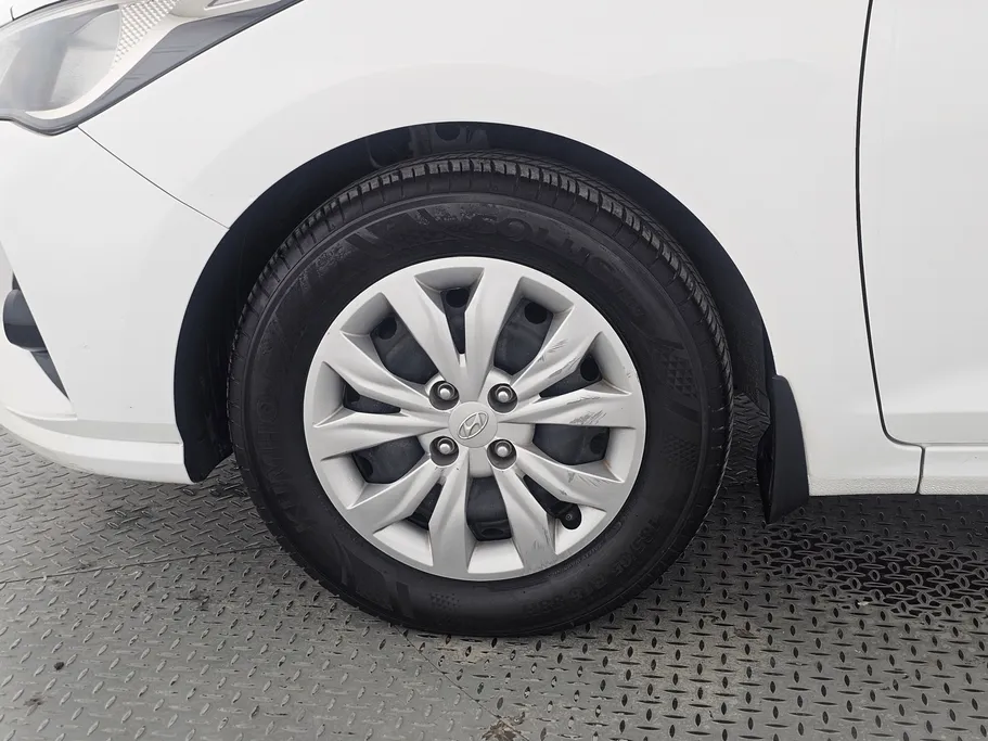 2023 Hyundai Accent Smart 