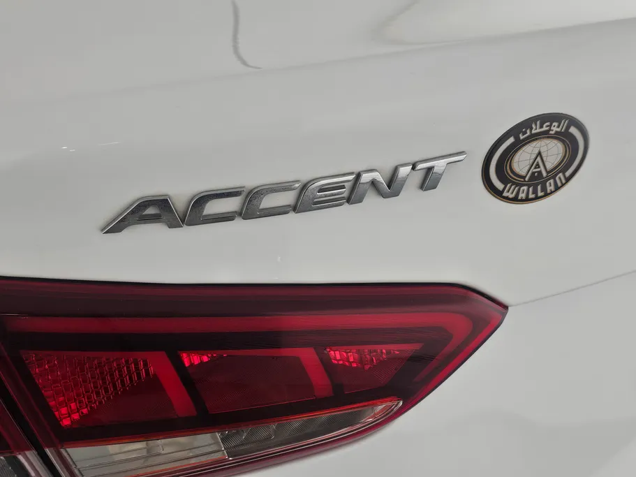 2023 Hyundai Accent Smart 