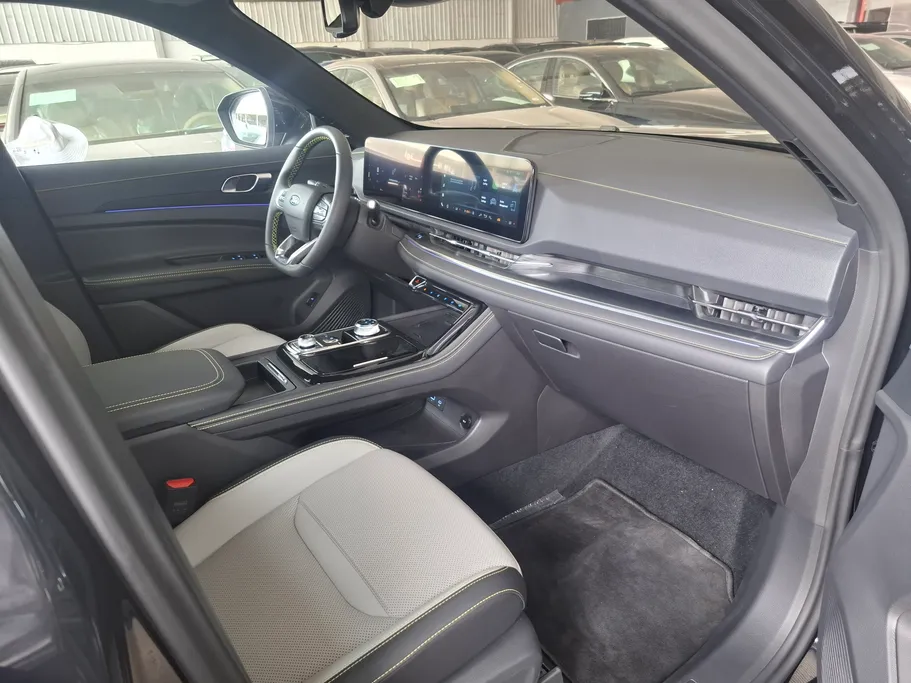 2026 Ford Territory Titanium Hyprid 