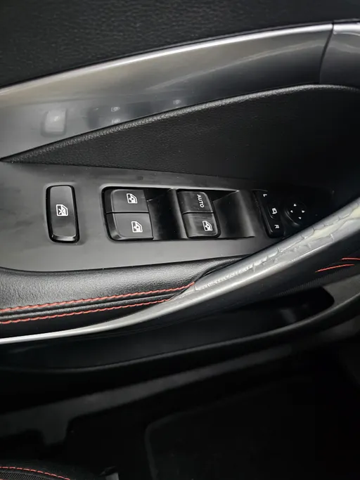 2023 Chevrolet Groove Premier 