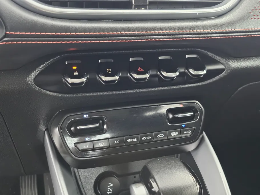 2023 Chevrolet Groove Premier 