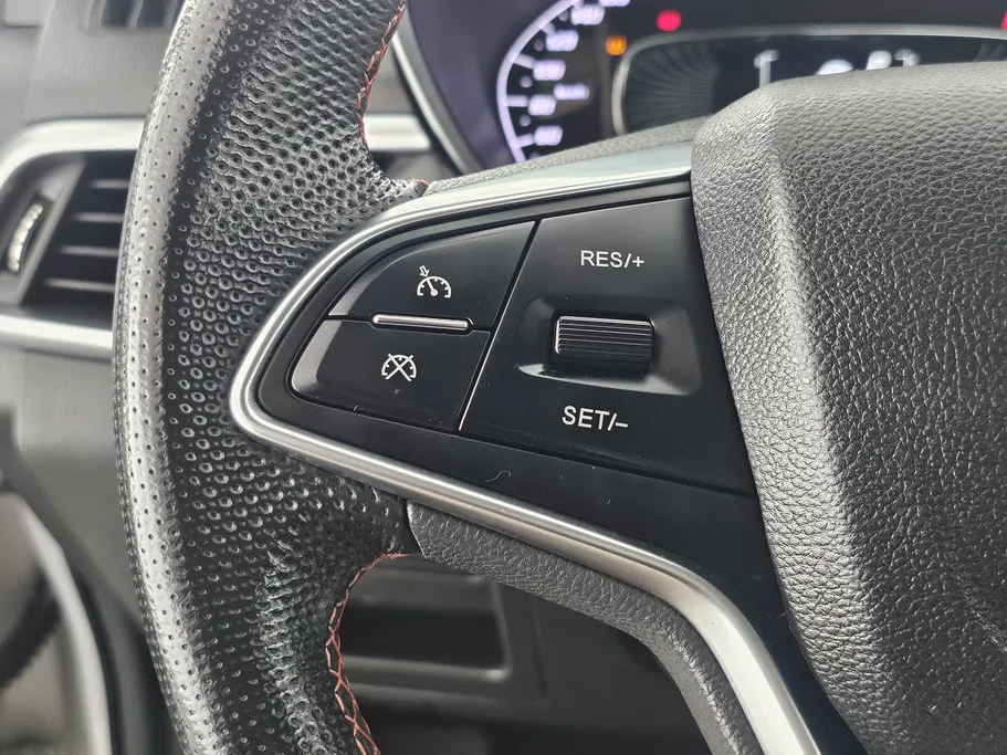 2023 Chevrolet Groove Premier 