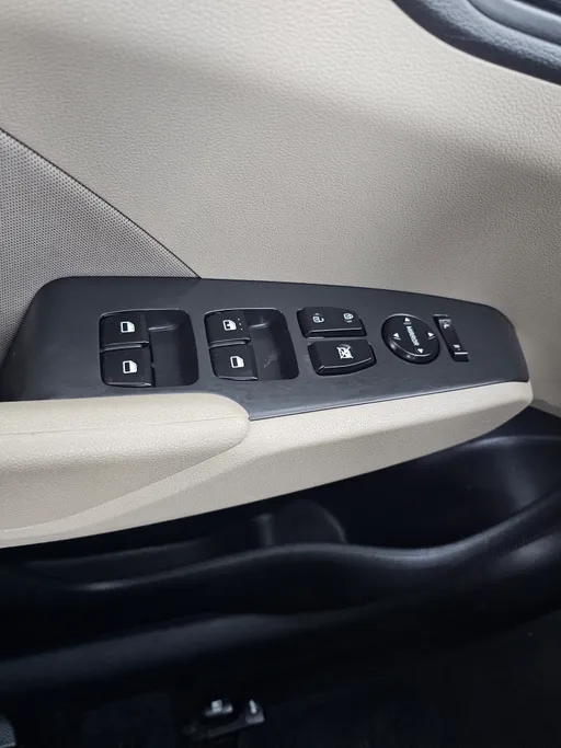 2023 Hyundai Accent Smart 