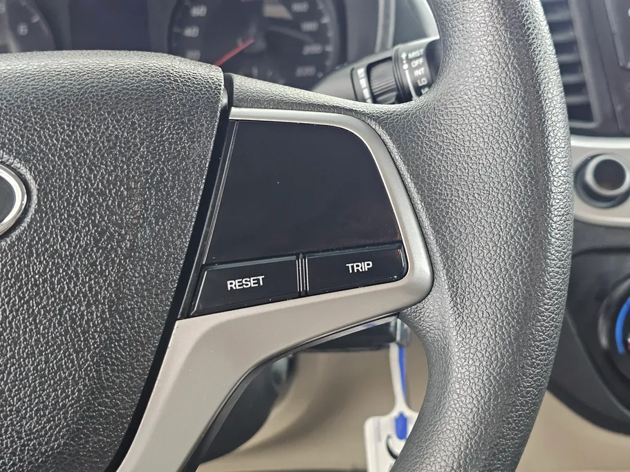 2023 Hyundai Accent Smart 