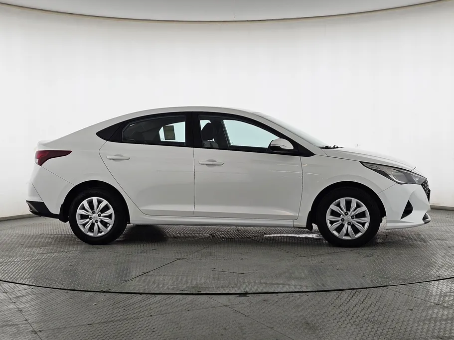 2023 Hyundai Accent Smart 