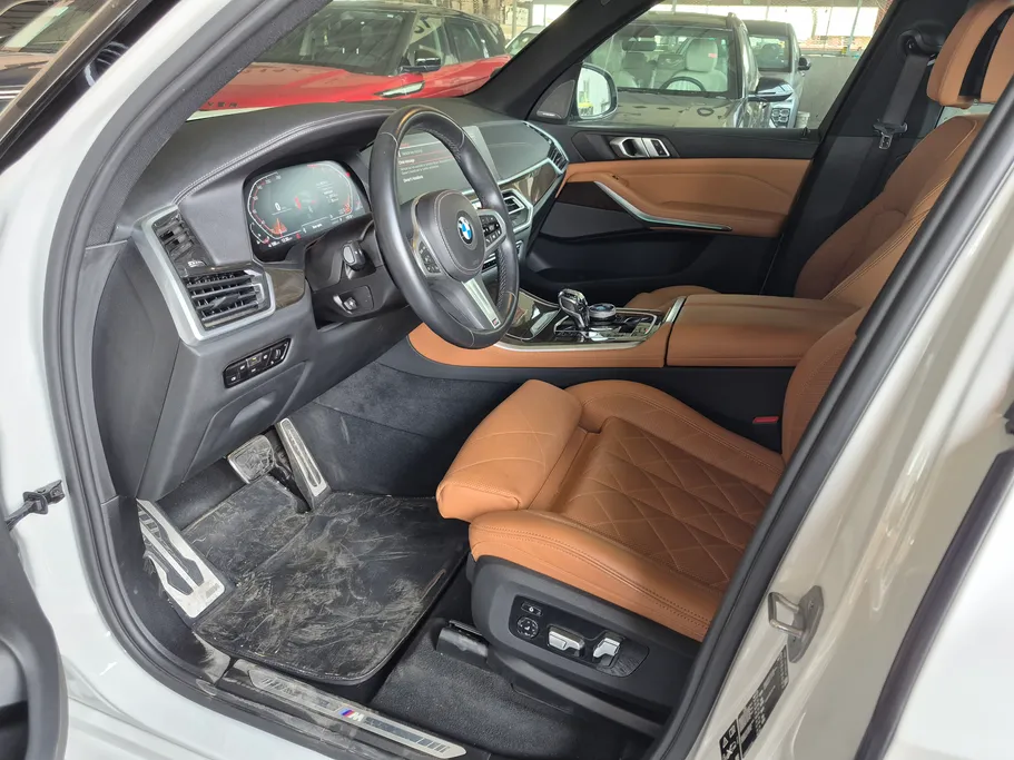 2023 BMW X Series 6 xDrive 40i 