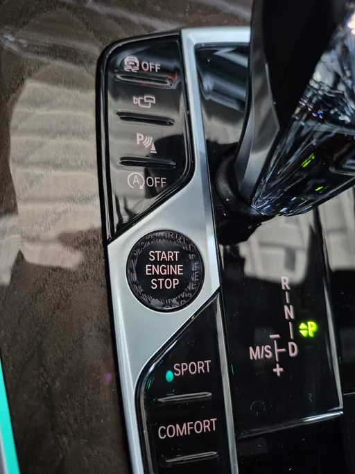 2023 BMW X Series 6 xDrive 40i 