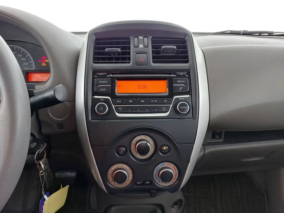 2022 Nissan Sunny SV 