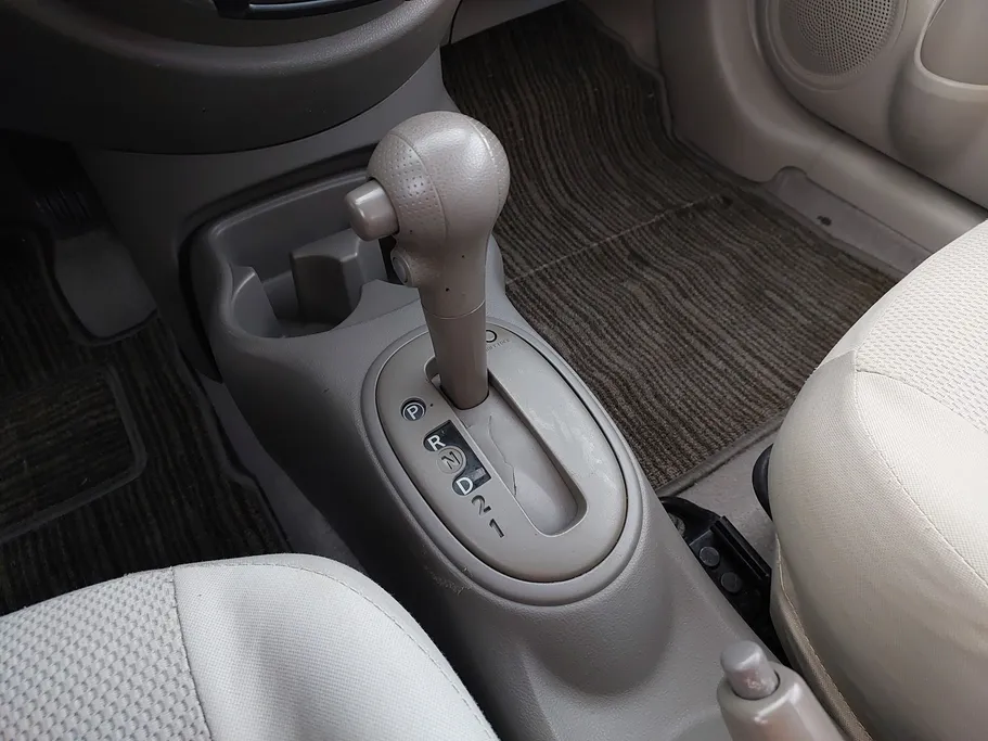 2022 Nissan Sunny SV 
