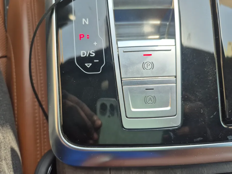 2023 Audi Q8  55 TFSI quattro 
