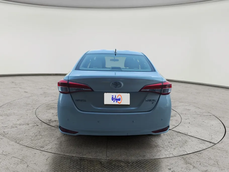 2022 Toyota Yaris  Y 