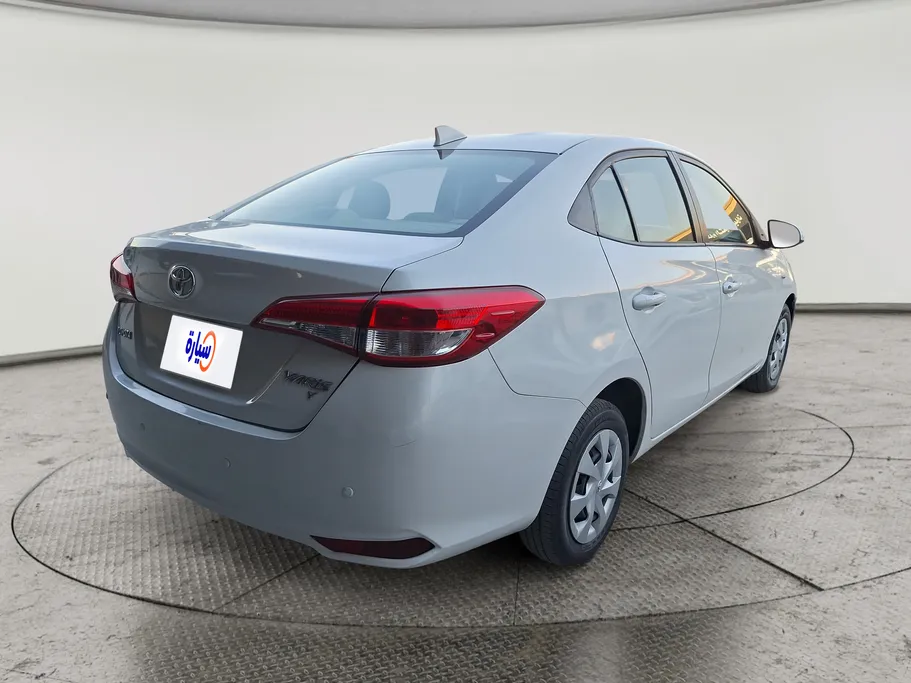 2022 Toyota Yaris  Y 
