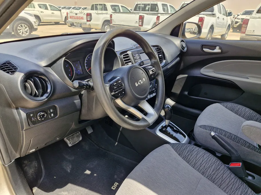 2023 Kia Pegas LX 